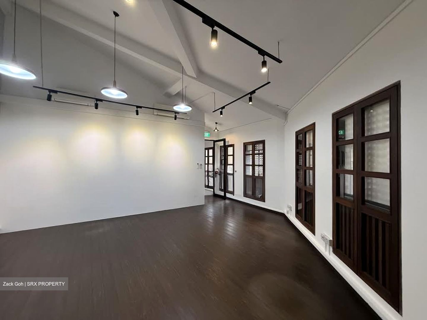 Loyang Green (D17), Office #574068171